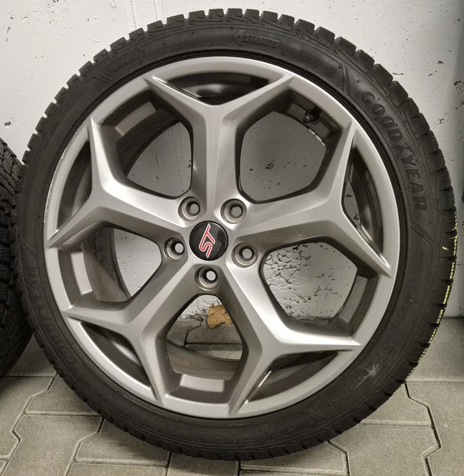 Ford Focus ST MK3 original Felgen RockGrey mit GoodYear WR - Bild 3 von 4