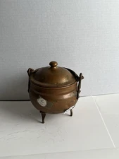 Vintage Dutch Brass Cauldron – “Made in Holland”