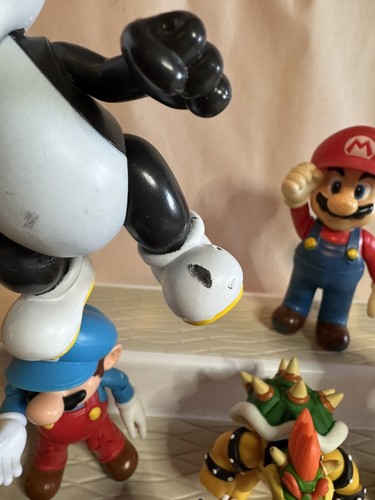 Super Mario 2”-4” Lot Figures Loose Donkey Kong Mario Princess Yoshi Bowser Set - Picture 3 of 6