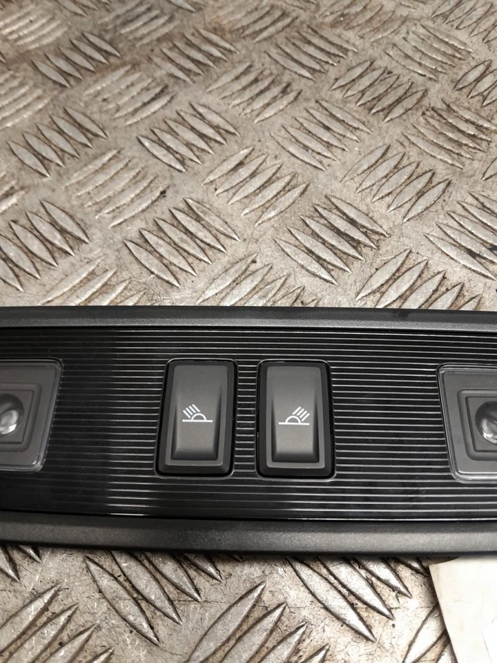 MK6 FL VOLKSWAGEN POLO R-LINE TSI INTERIOR LIGHT REAR 2GA947290A 21-24 - Image 3 of 4