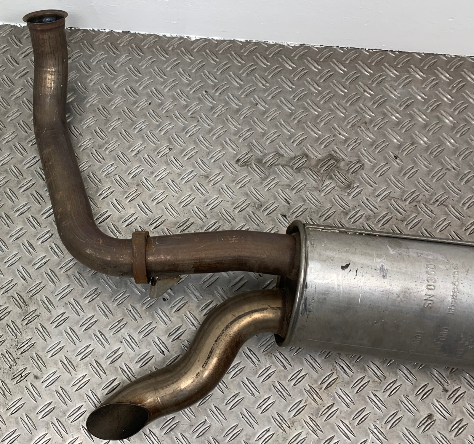 Mercedes-Benz Auspufftopf A4634904401 W463 G-Klasse | eBay 