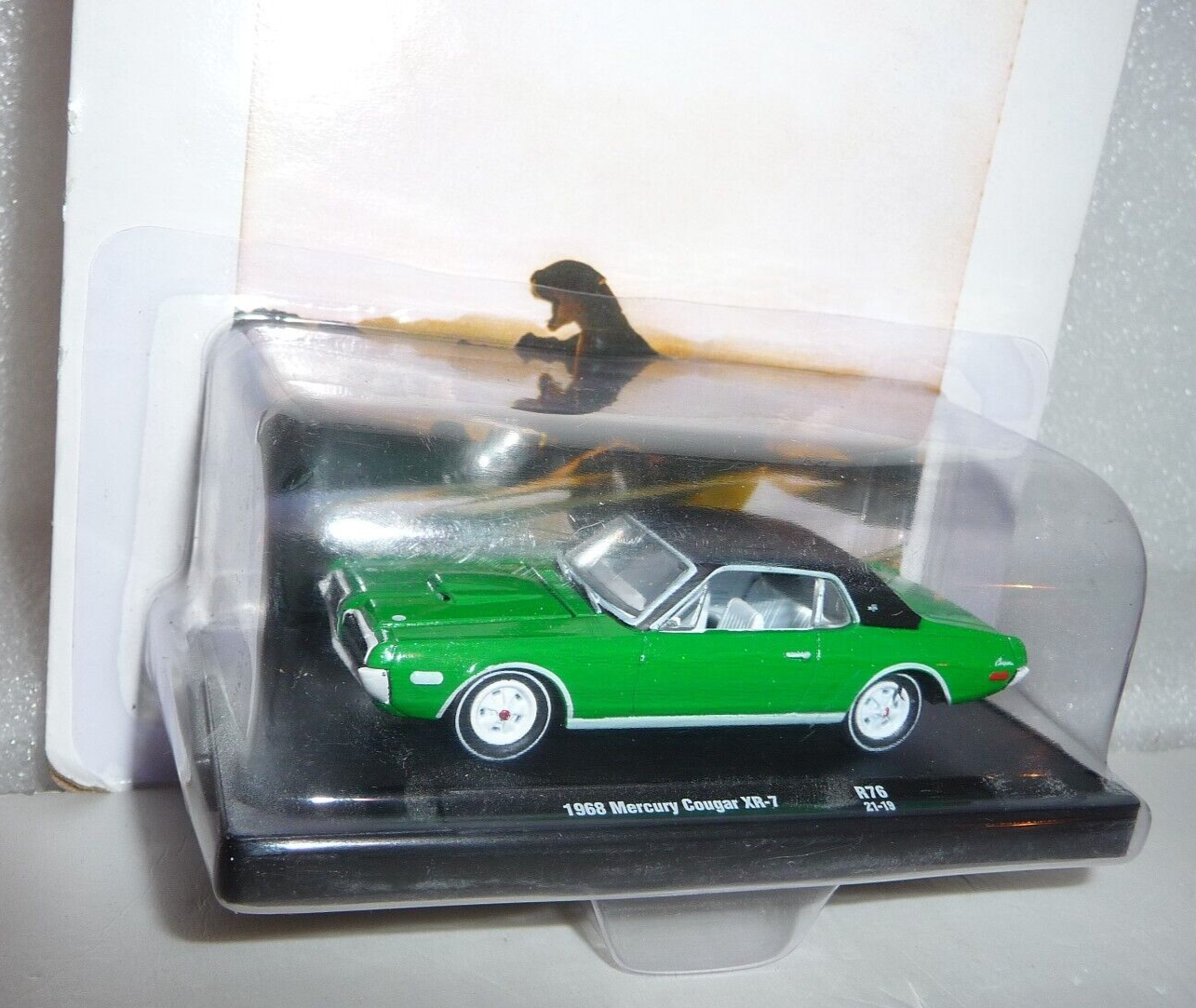 M2 Machines Green/White Chase 1968 Mercury Cougar XR-7 1:64 Diecast