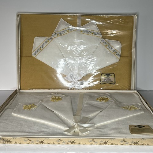 VTG MCM 60's Empress Tablecloth 52x52" & 4 Napkin Gift Sets New in Original Box - Picture 2 of 12