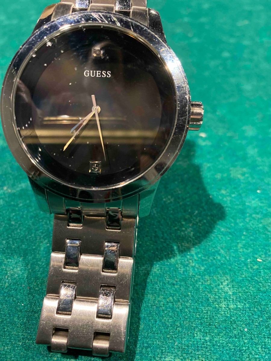 Guess Silver Tone Watch Black Face Diamond Accent Guess Diamond Accent Black Dial Silver Tone Watch U11576G1  main image 4