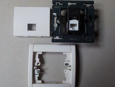 Legrand 84340 84342 85670 - Prise RJ45 CAT.6 Sagane Opalis Kozi Blanc