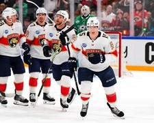 Anton Lundell 2024 Global Series Goal Florida Panthers 8x10 NHL Hockey Photo