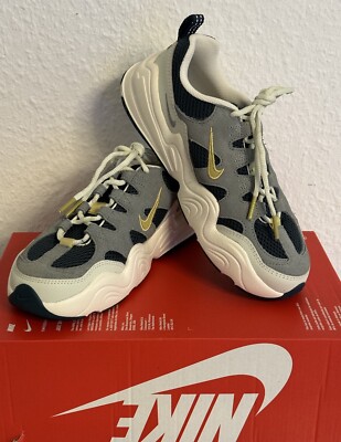 Nike Tech Hera Damenschuhe /Größe 37.5