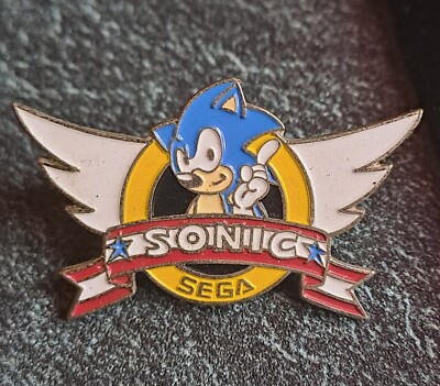 Vintage Sonic le herisson the Hedgehog Sega club Nintendo collector pins