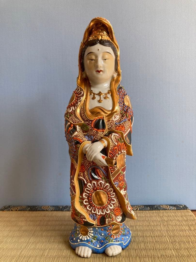 Kutani Ceramic Kannon Guanyin Statue Japanese Buddhist Altar Figurine 12 in