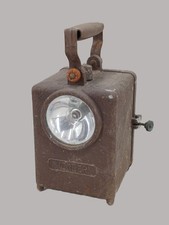 ANCIENNE LAMPE WONDER TYPE AGRAL 1950 EN FONTE D'ALUMINIUM
