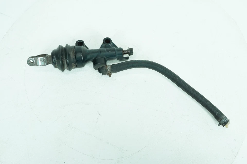 Harley Sportster XL1200 C 2007 personalizada OEM depósito de cilindro maestro de freno trasero Foto 4 de 4