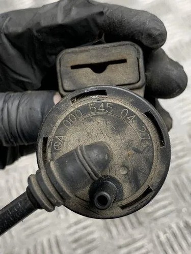 MERCEDES-BENZ CLK C208 Vakuumventil A0005450427 2.00 Petrol 100kw 2001 23946057