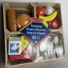 Melissa  Doug Food Groups 21 Hand Painted Wooden Pieces  4 Crates Brand New