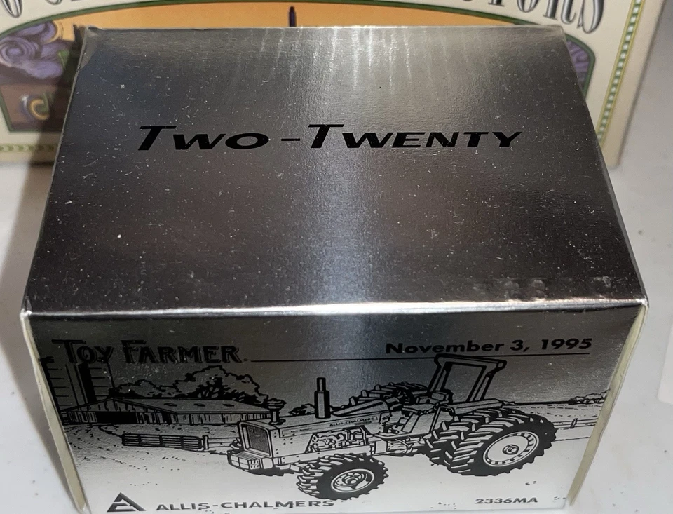 ERTL Allis Chalmers Two-Twenty 220 1995 Toy Farmer Collector’s Edition 1/43 - Image 3 of 4