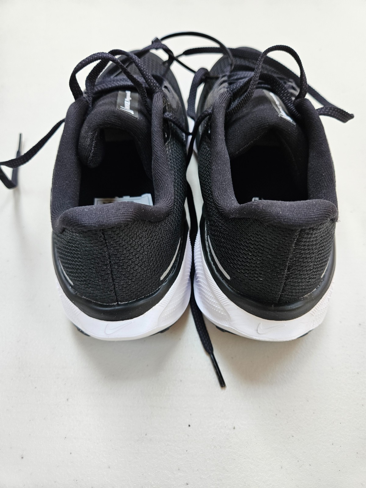 Nike Pegasus 41 Women’s Running Shoes Black White UK 6 EU 40 – Ex Display image 4