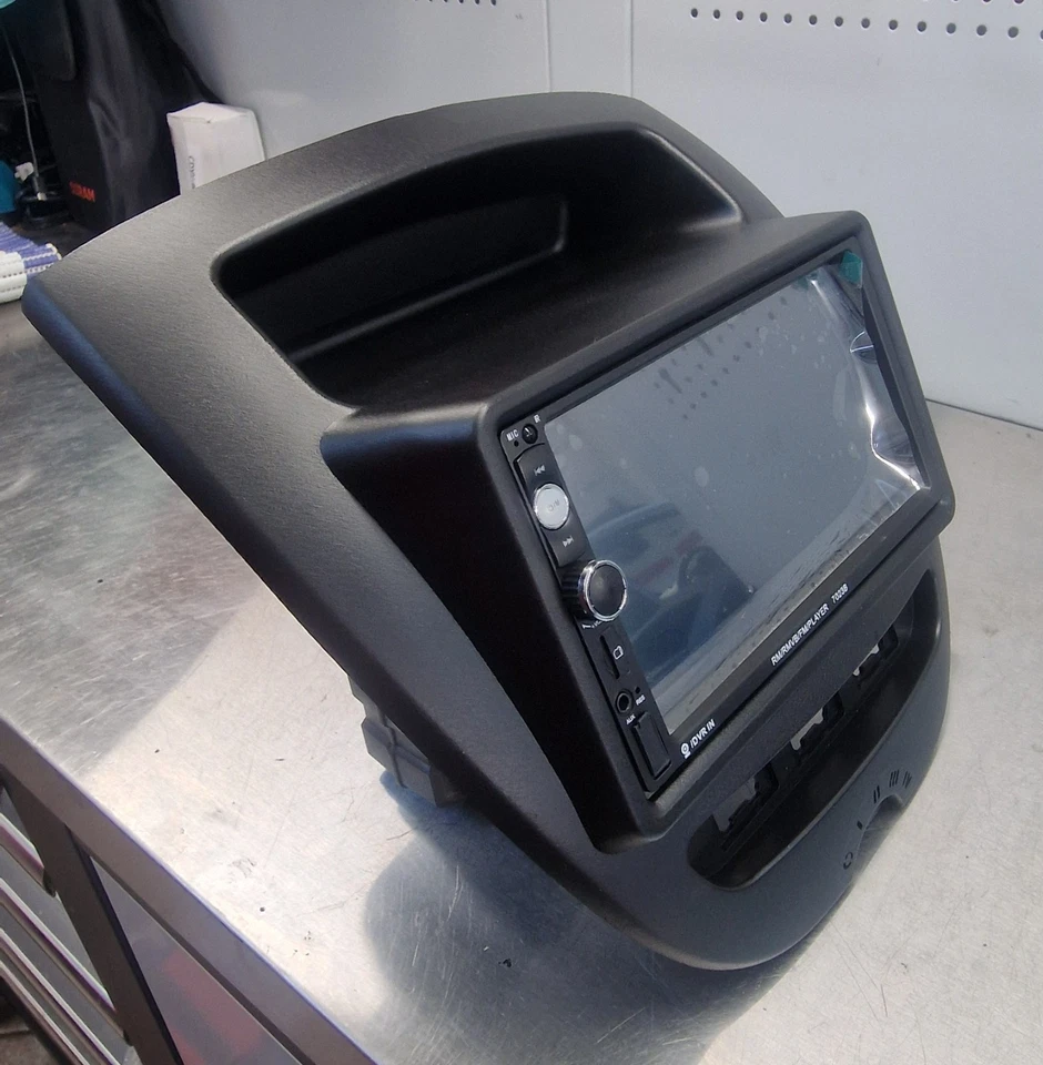 Autoradio 2 Din  Per Toyota Aygo Citroen C1 Peugeot 107 - Immagine 2 di 4
