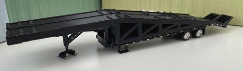 1/64 Greenlight Black Gooseneck Trailer PLUS 3D Printed Three Car Conversion V2! - 第 2/10 張圖片
