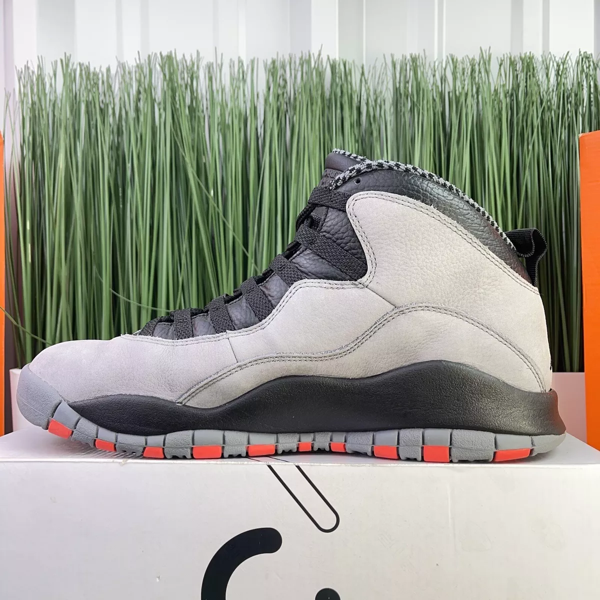 Retro 10 on sale grey infrared