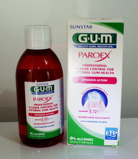 Gum Paroex mouthwash Professional control of bacterial plaque long