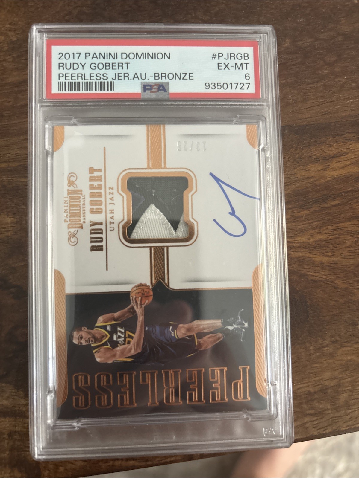 2017 Panini Dominion Rudy Gobert Auto Jersey 13/25 PSA 6