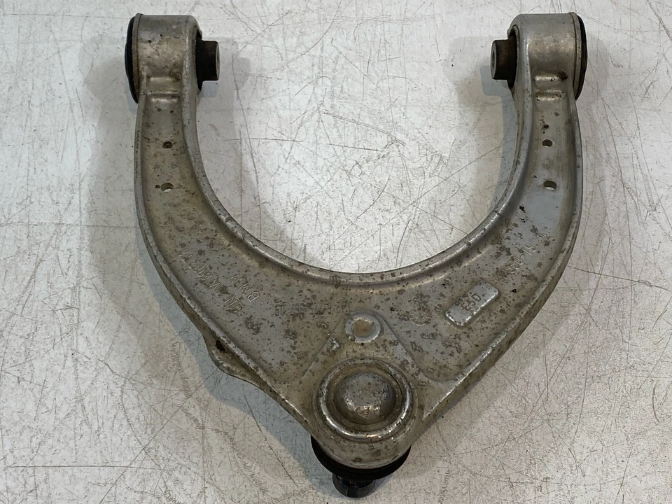 Brazo de control superior delantero derecho pasajero BMW 535I 2011-2016 31126775967 FABRICANTE DE EQUIPOS ORIGINALES Foto 2 de 4