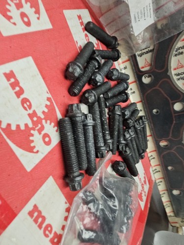 Torx Head Bolts For DEUTZ. Bulk Of 32. New Part # 1181756. Free Shipping. - Picture 2 of 4