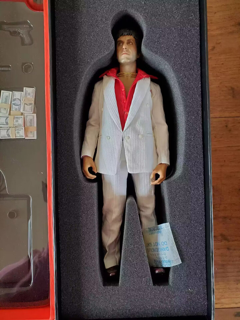 Enterbay Scarface Tony Montana Real Masterpiece 1/6 Figures