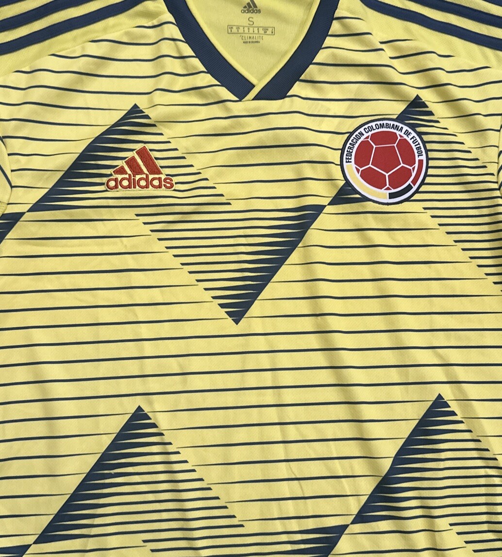 adidas Colombia 2019 Home Soccer Football Jersey Mens Small Dn6619