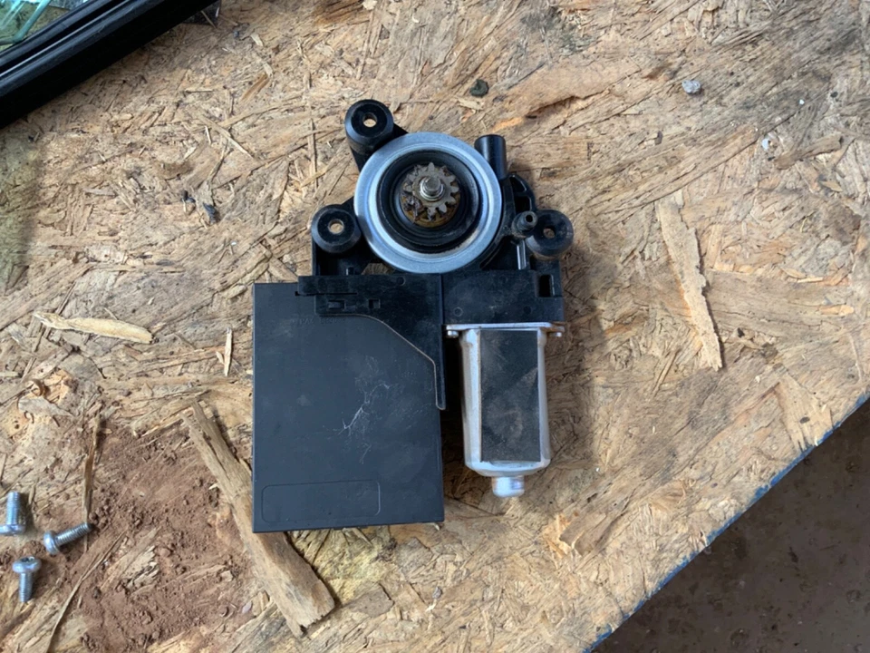 31288115AA 2009 VOLVO C30 T5 motor ventana pasajero hatchback Foto 3 de 4