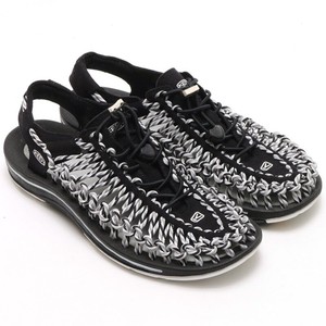keen uneek black white