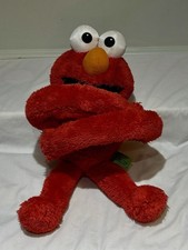 GUND Sesame Street Elmo Hug a Moves Plush Huggable Soft Sensory Toy New 14"