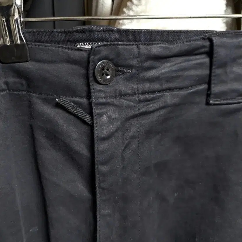 CP Company Black Cargo Pants 46 / 30 Inch Waist thumbnail 2