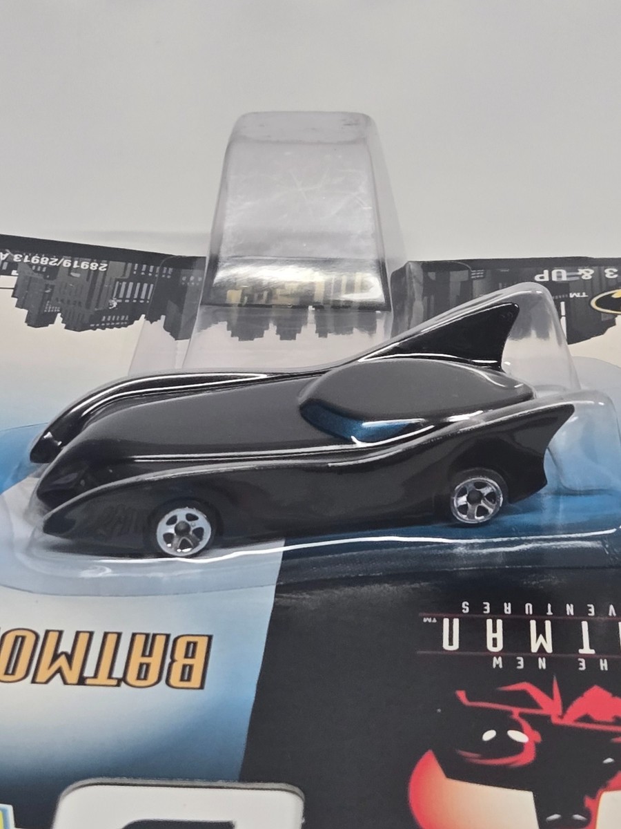 1997 Kenner Batman Adventures Batmobile Die Cast Vehicle 28919 for