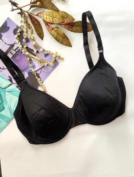 Women Triumph Bra Black 75D