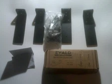 EVALD Floating Shelf Brackets 5 1/4"    Minimalistic 4 Piece Black