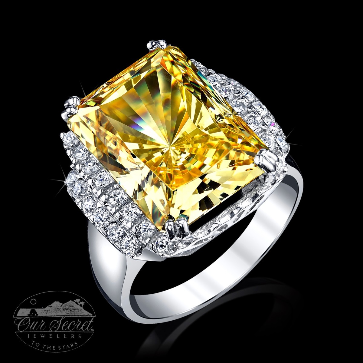 14 ct Radiant Canary Ring Top AAAAA CZ Imitation Moissanite