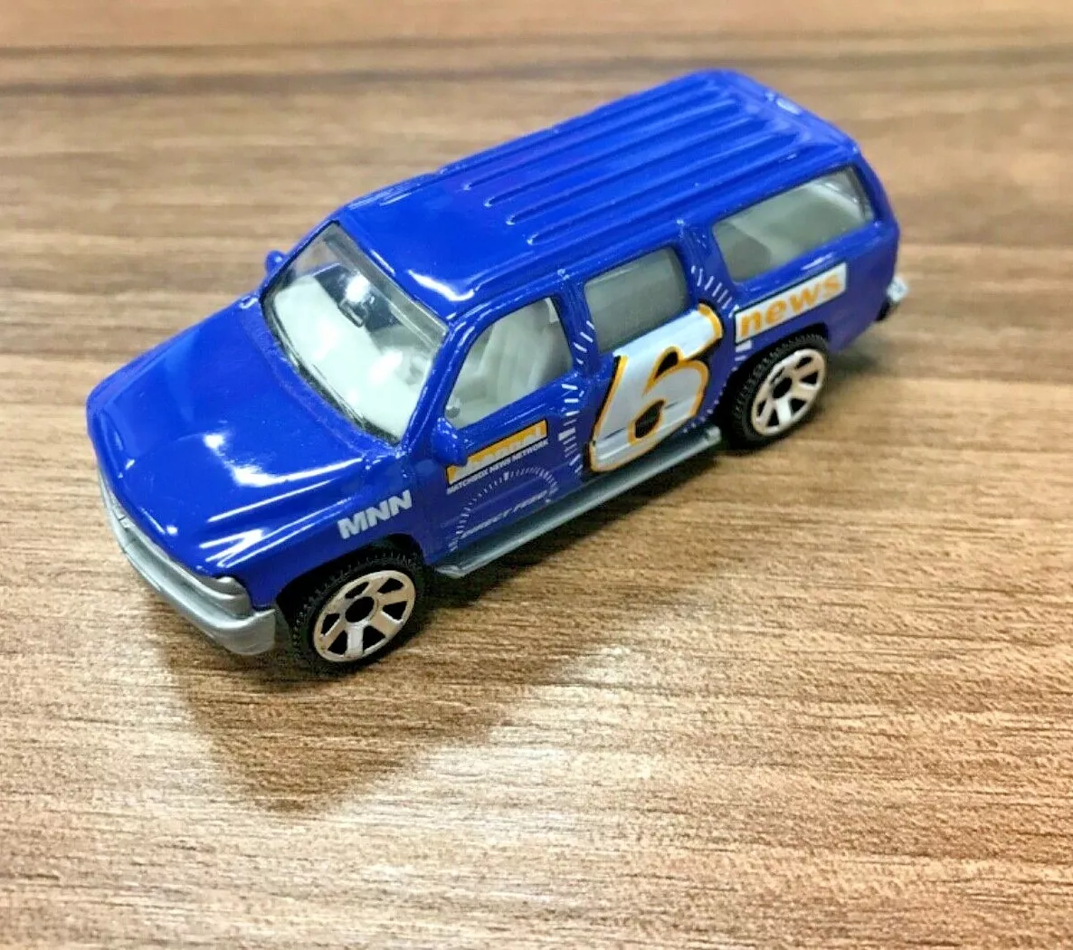Matchbox 00 Chevy Suburban 089 MBX 13 Highway 9 10 Loose Blue VHTF
