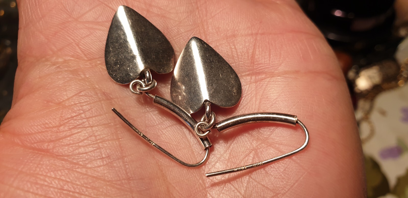Pretty Solid silver earrings in used condition - image 8