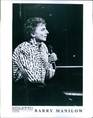 1993 Barry Manilow Pop Singer Songwriter Arranger Mandy Photo 8X10