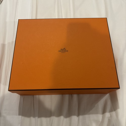 HERMES Box 100% Authentic roughly 14 x 11.5 x 5” with tissue paper 