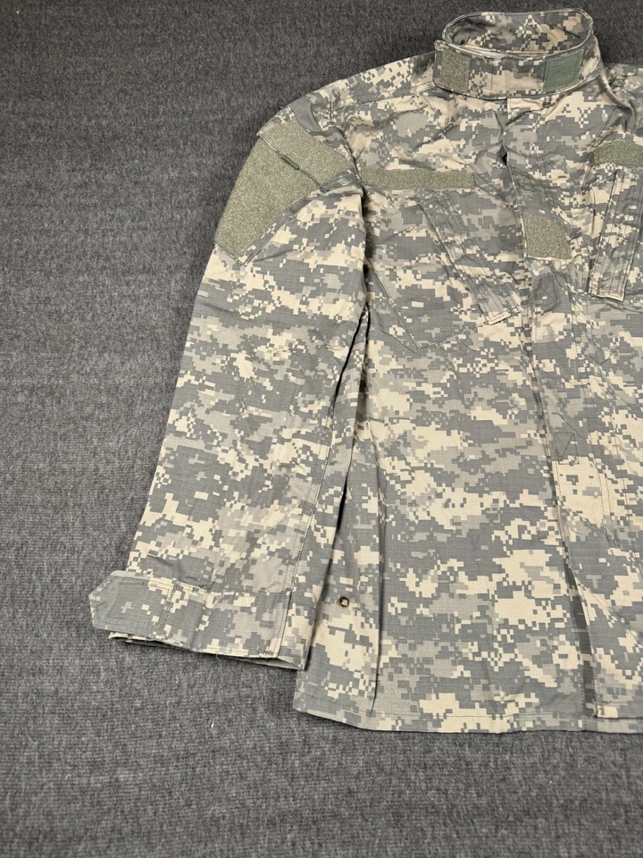 US Army ACU Jacket Mens Small Long UCP Digital Camo Ripstop Combat Coat Uniform - Image 2 of 4