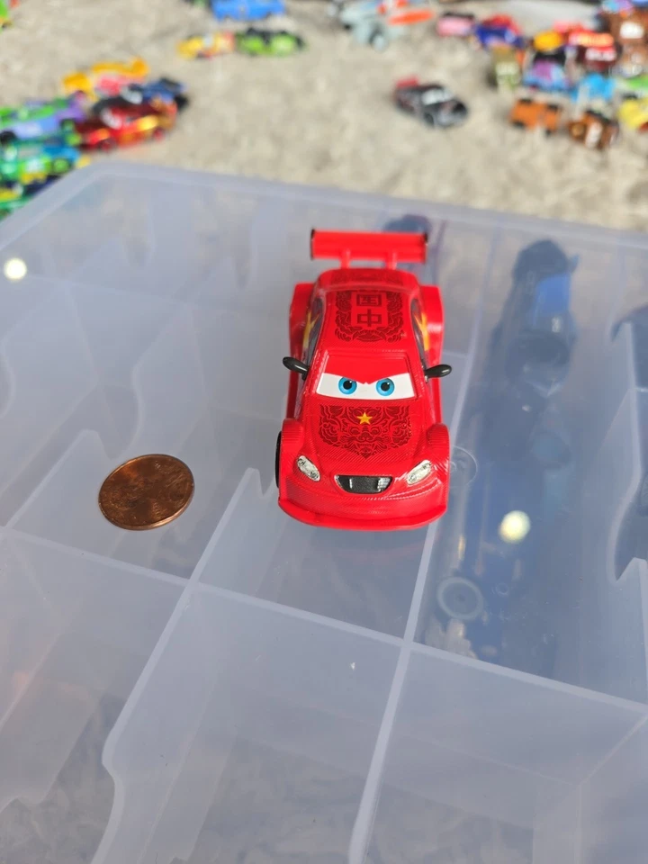 Disney Pixar Cars 2 Long GE - Solo exhibido - Escala 1/55 Foto 2 de 4