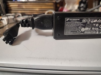 NEW Genuine FSP FSP036-RAB AC/DC Switching Power Adapter 12V 3A 36W OEM 2Pin wPC