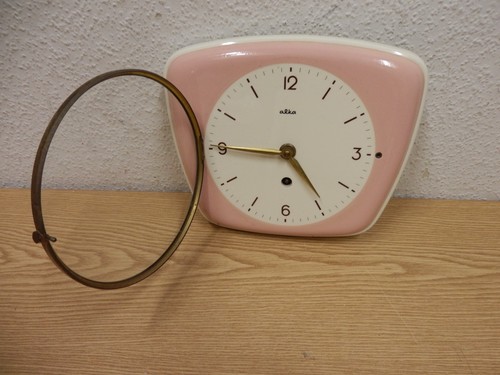 50er 60er Orologio Parete Alka Alboth E Kaiser Ceramica Meccanico 50s 60s Annata - Foto 2 di 3
