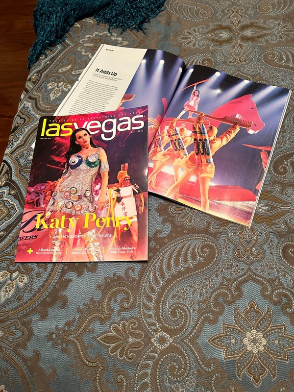 KATY PERRY COVER LAS VEGAS MAGAZINE  MAY 7 2023 BRAND NEW  B-52S ROD STEWART