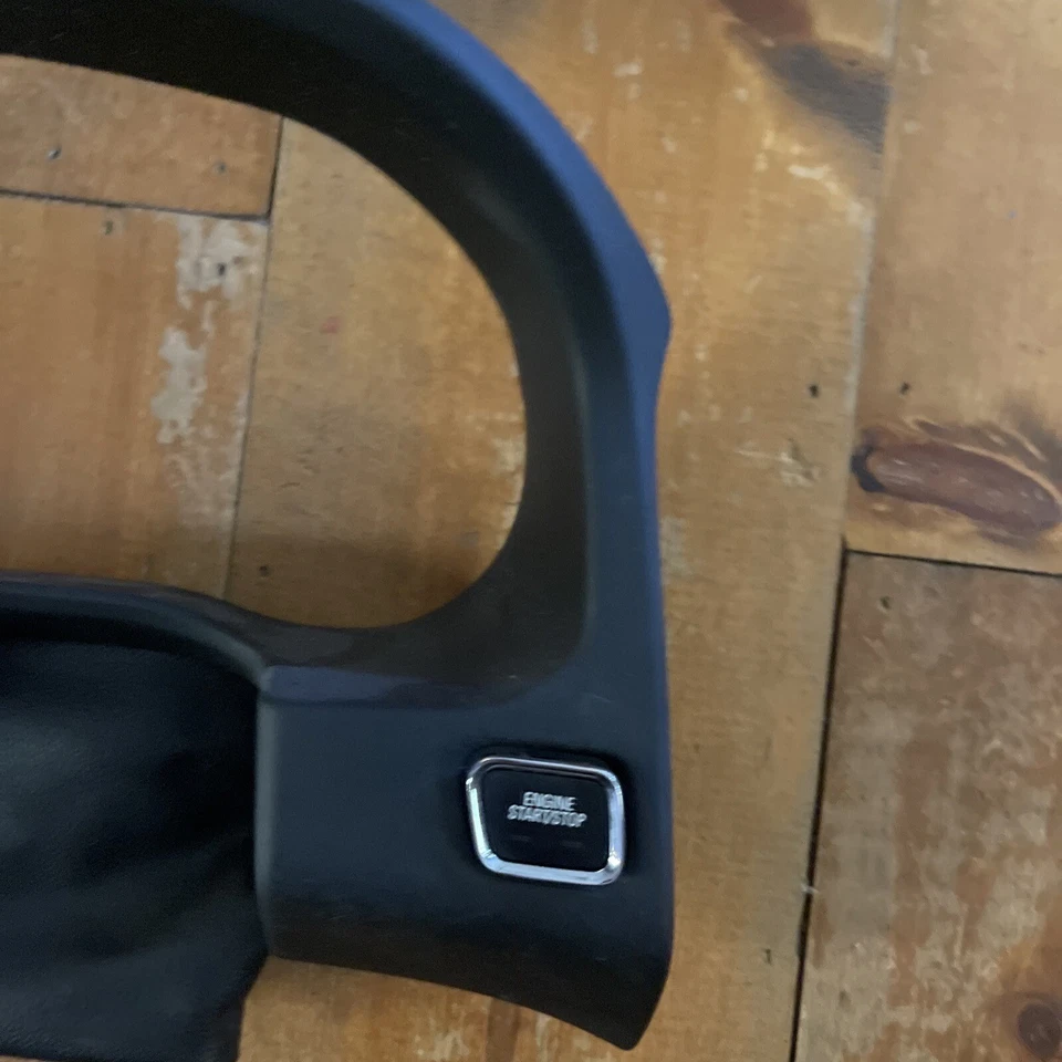 2017-2020 吉姆西 ACADIA SLT-1 速度计集群表圈 84223885 23258249 — 第 2/4 张图片