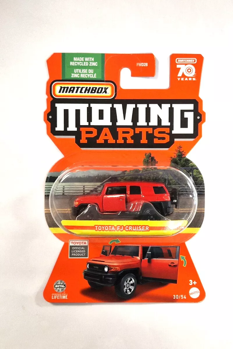 Matchbox FWD28 HLG15 Toyota FJ Cruiser Red Moving Parts 30 54