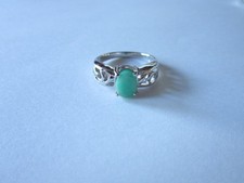 Stylish Single Stone Sterling Silver Oval Cut Emerald Ring 925 silver size 7