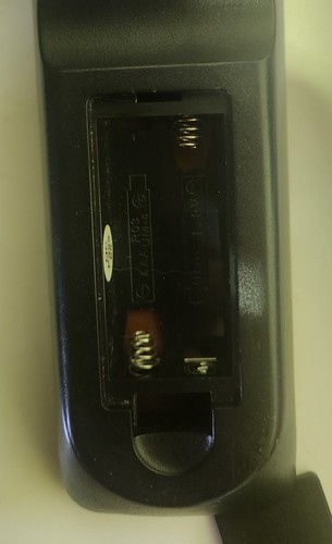 RCA Colortrak Space Saver 9" Farb-CRT-Fernseher E09436BT mit Original-Zubehör-Hersteller Fernbedienung - Bild 9 von 10