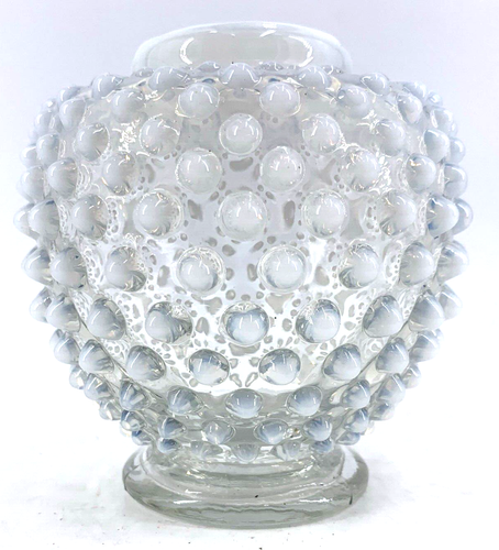 Fenton White Opalescent Hobnail Vase 4" Tall Vintage - Picture 5 of 7